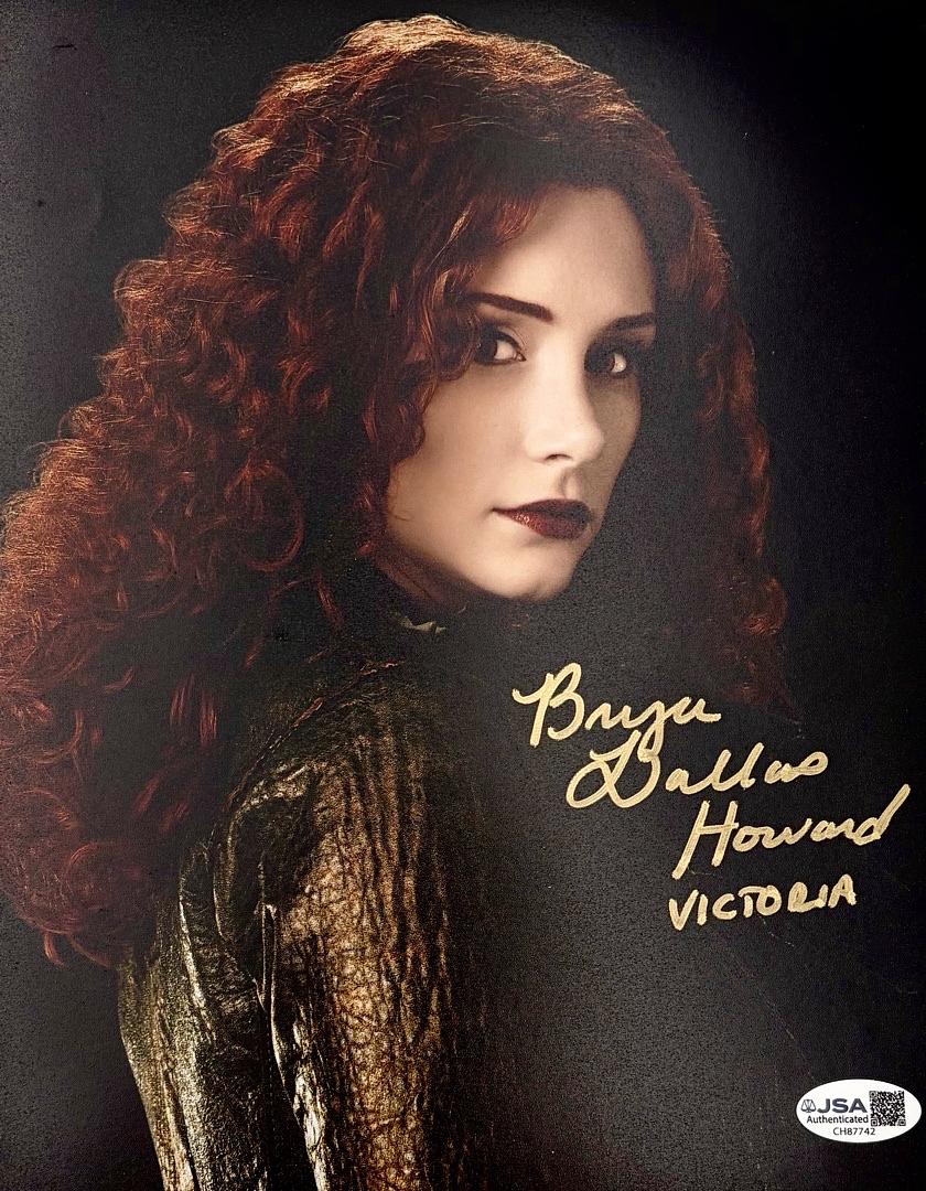 Bryce Dallas Howard Signed 8x10 Photo (Eclipse) w/Inscription - JSA COA